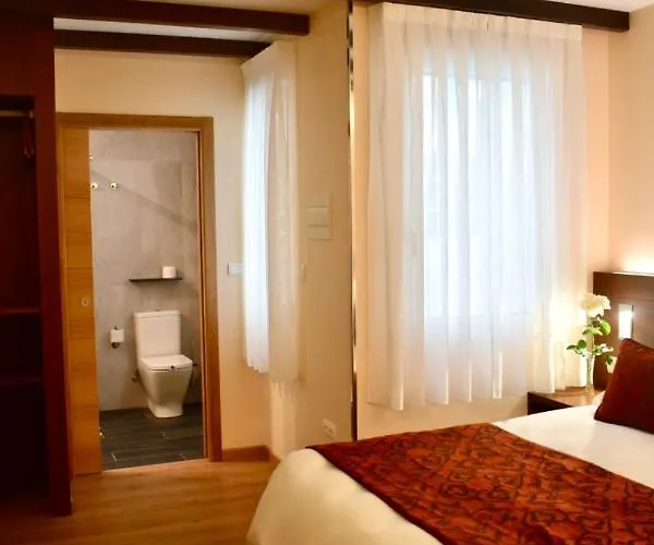 Mapoula Pr Boutique 4*